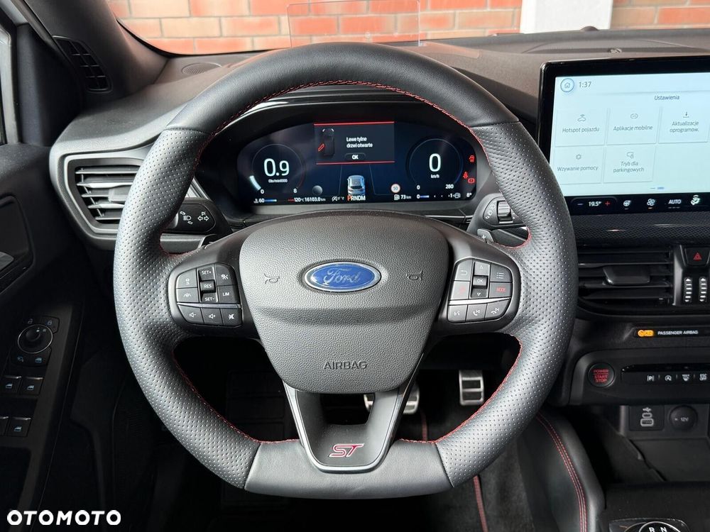 Ford Focus - 17