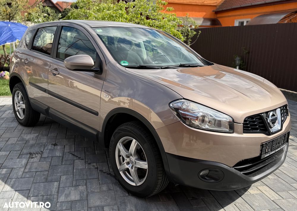 Nissan Qashqai 1.6 DCI 4 x 4 DPF Start/Stop tekna - 6