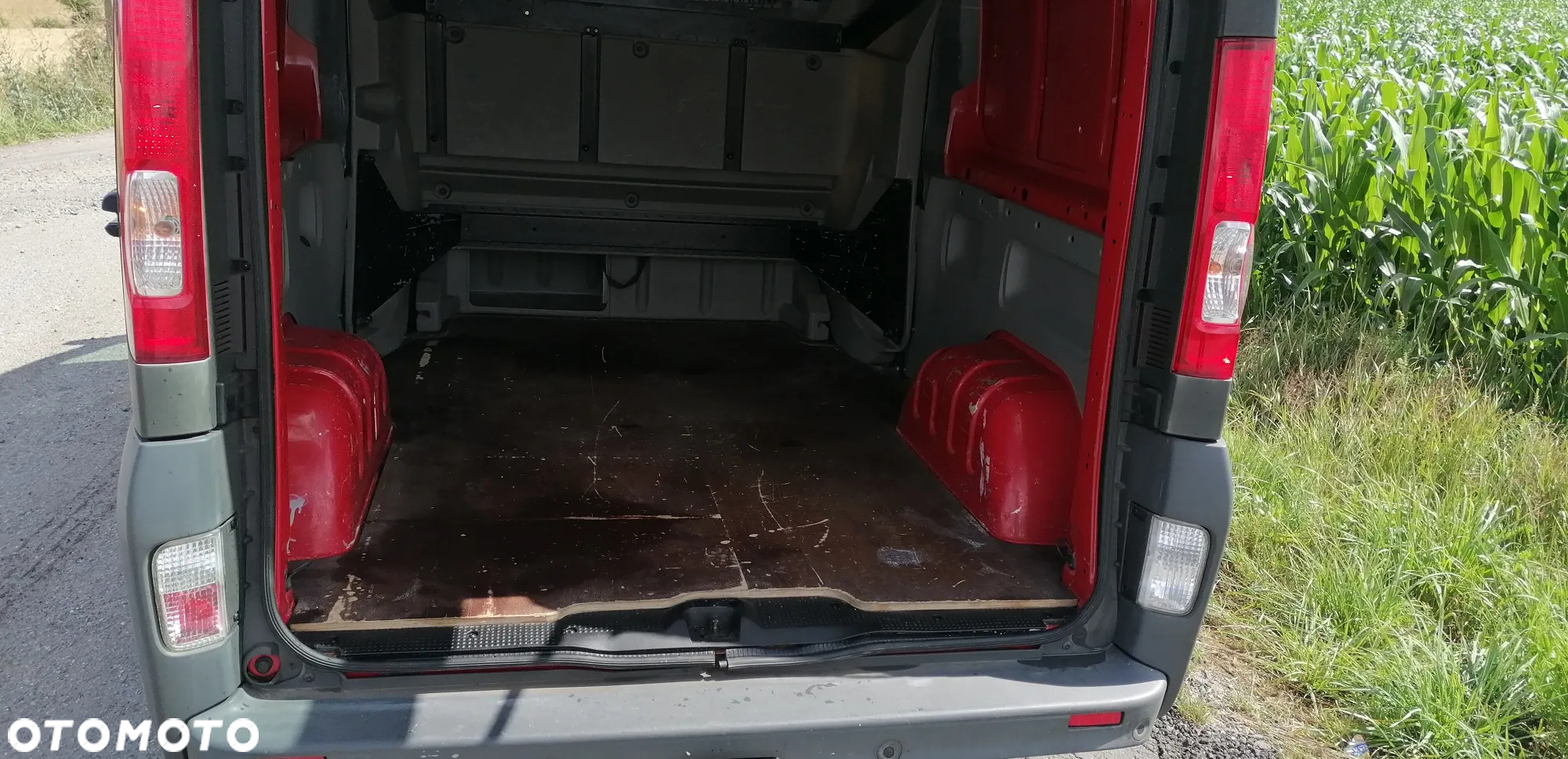 Renault Trafic - 8