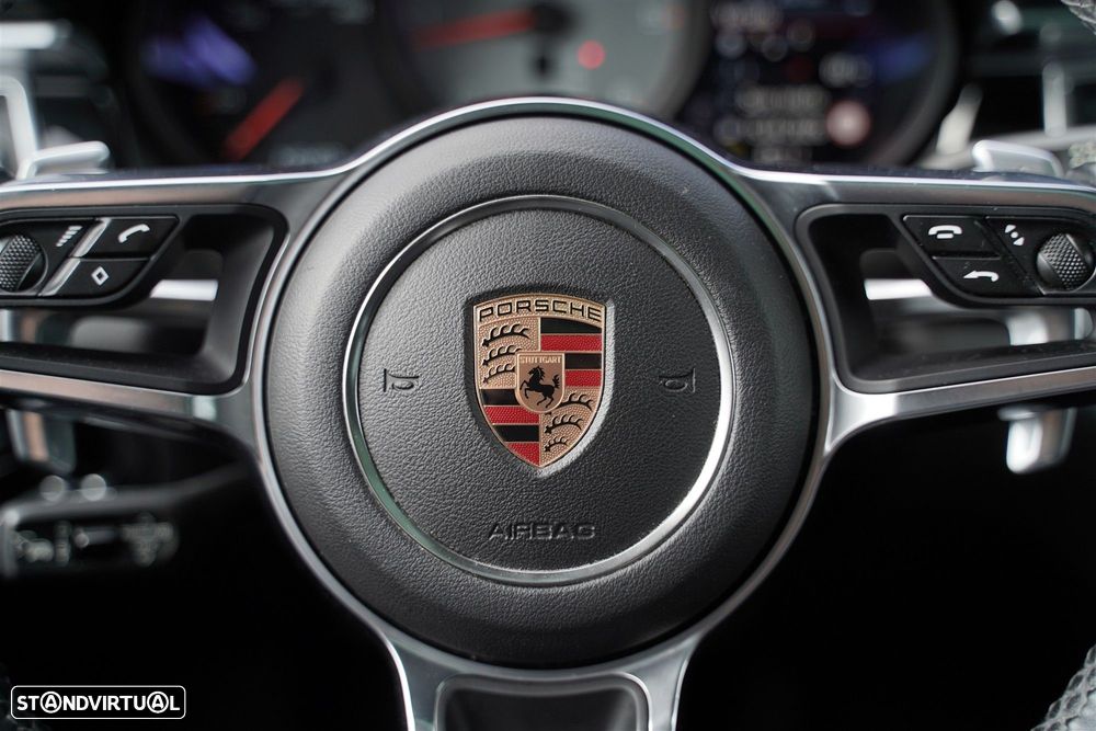 Porsche Macan S - 25