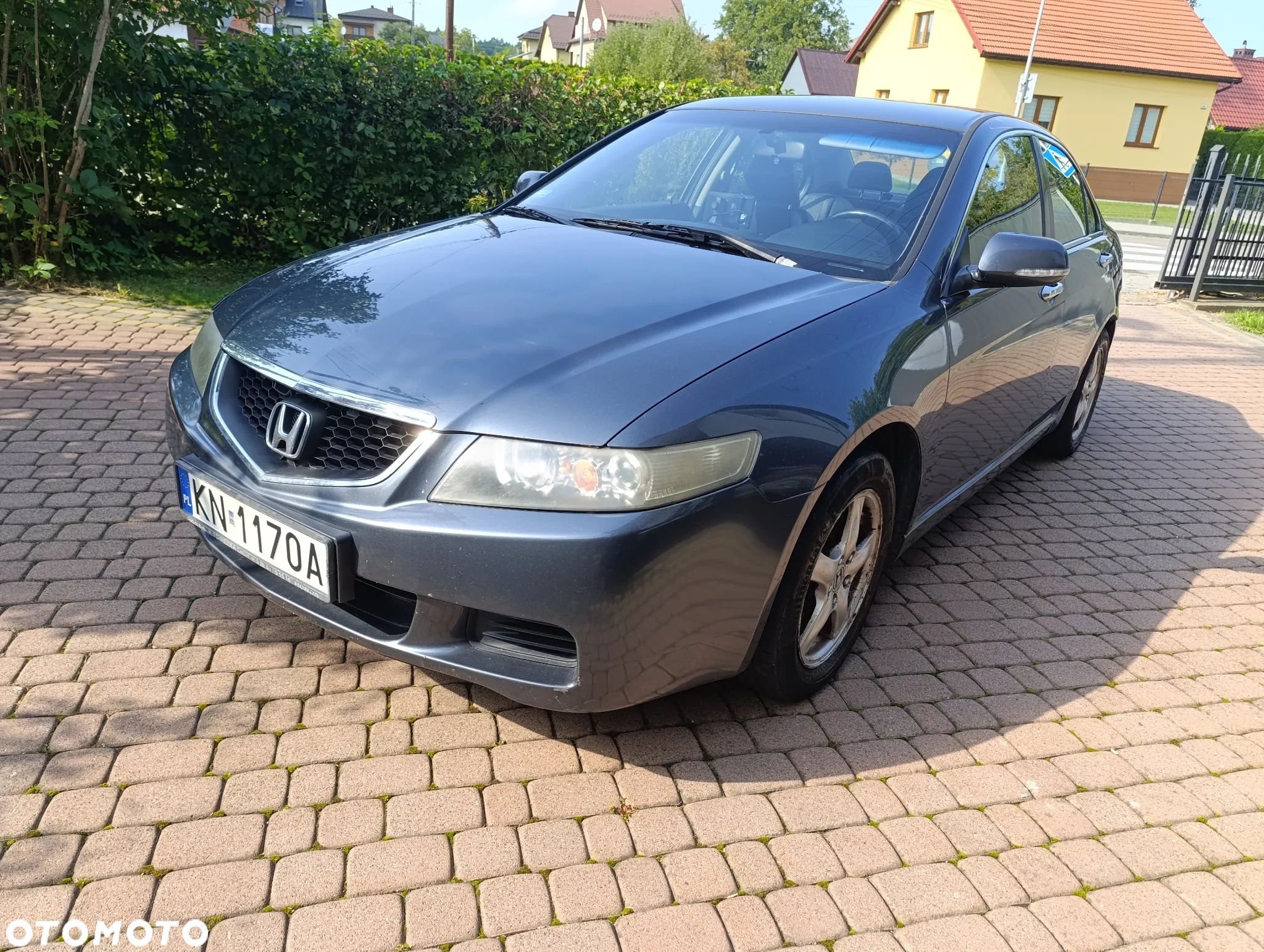 Honda Accord 2.0 Comfort - 1