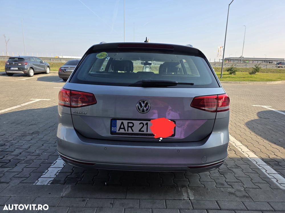 Volkswagen Passat 2.0 TDI DSG Comfortline - 5