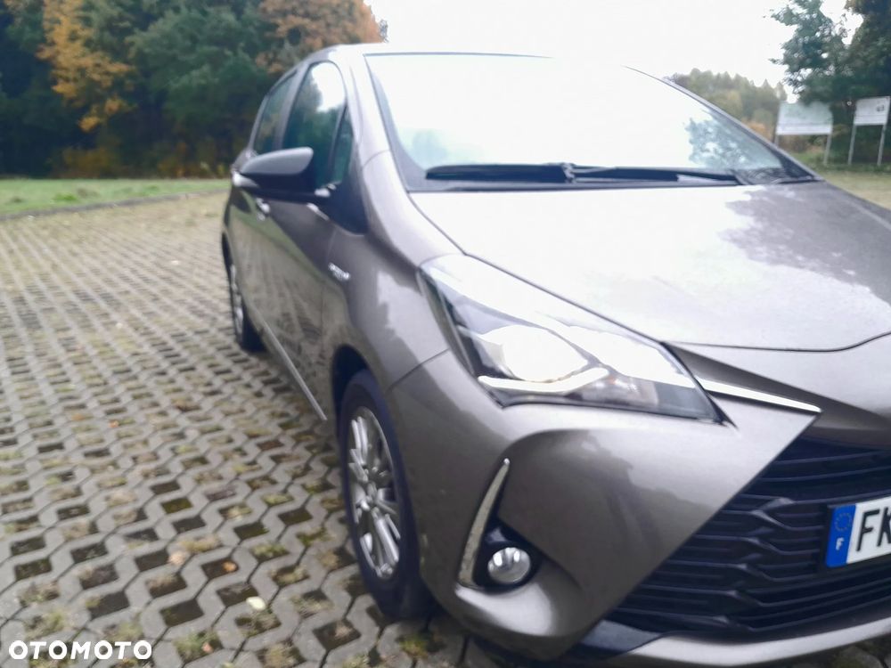 Toyota Yaris Hybrid 1.5 VVT-i Comfort - 22