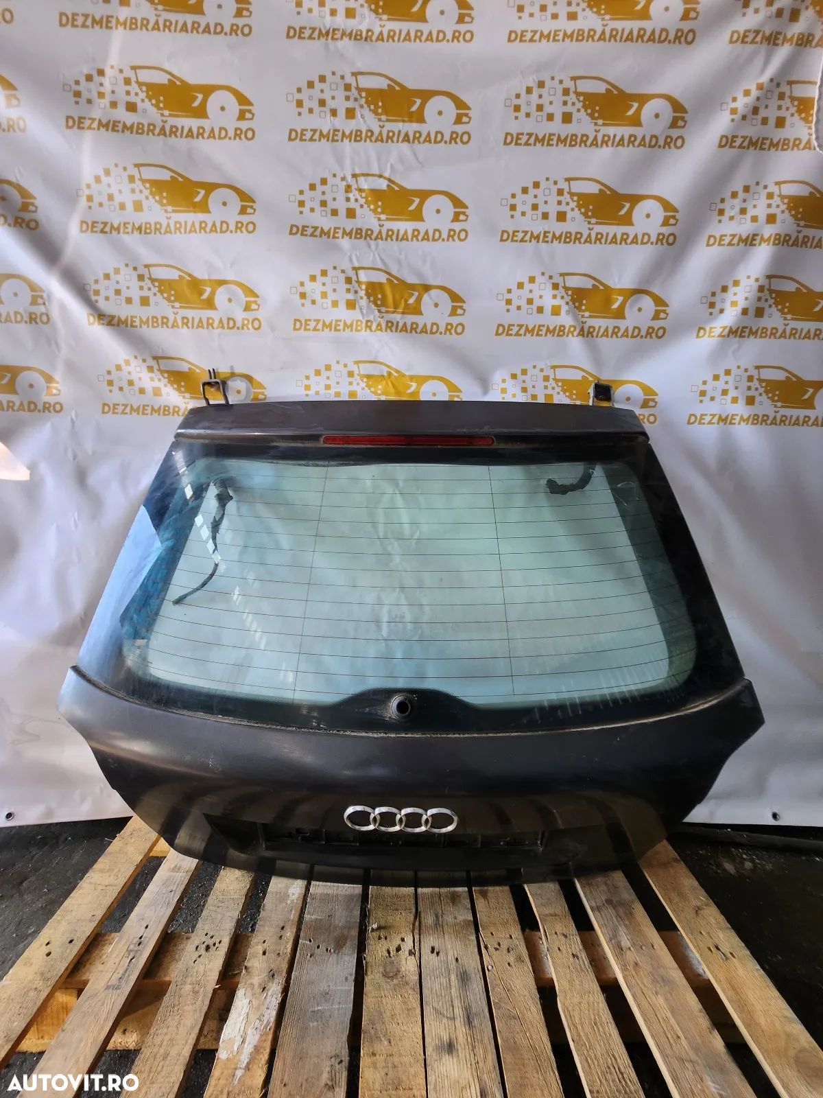 Haion Hayon Audi A3 8P Hatchback An 2004-2005-2006-2007-2008 - Dezmembrari Arad - 1