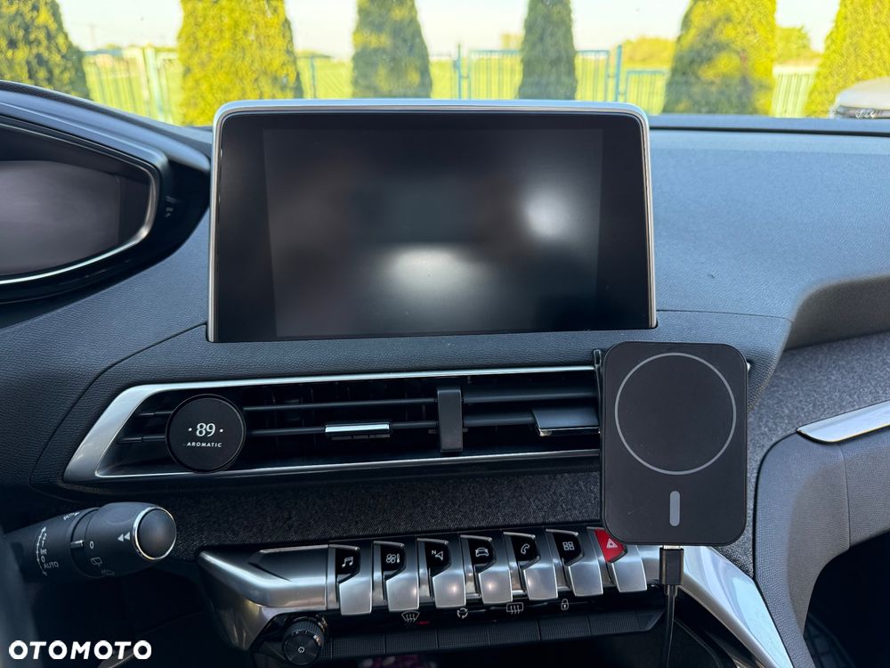 Peugeot 3008 1.5 BlueHDi Active S&S - 12
