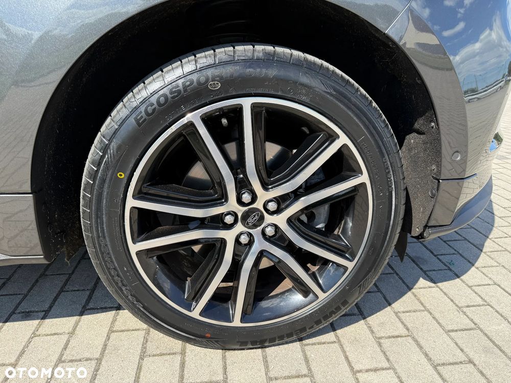 Ford Edge 2.0 EcoBlue Bi-Turbo 4x4 ST-LINE - 39