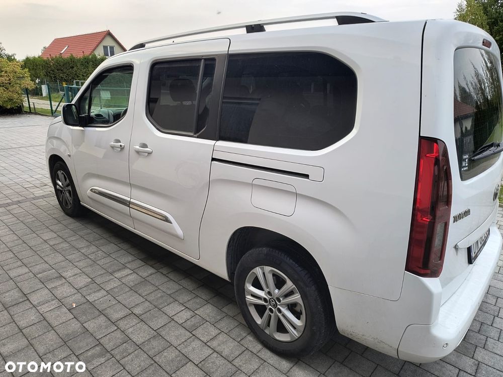 Toyota Proace City Verso Long 1.2 D-4T Business - 2