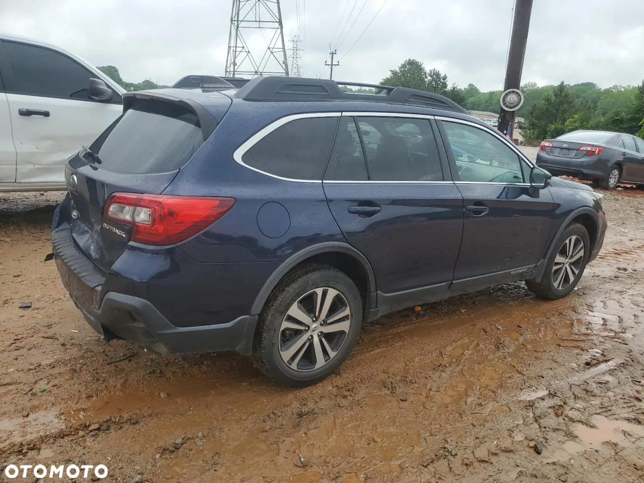 Subaru Outback - 4