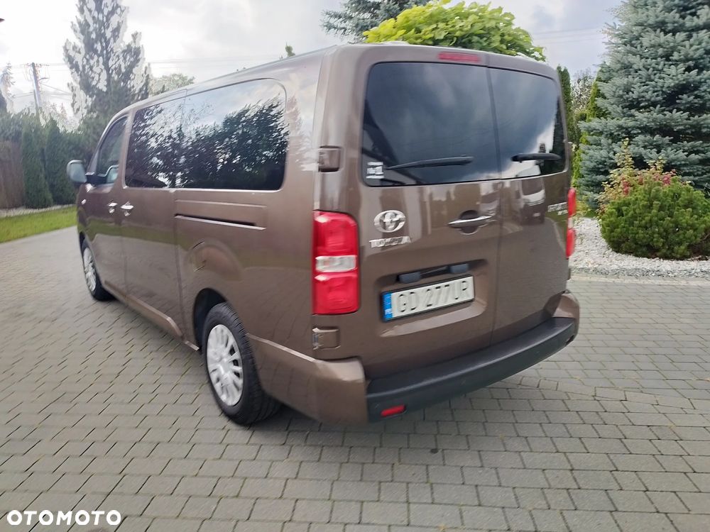 Toyota Proace Verso 2.0 D4-D Long Family - 4