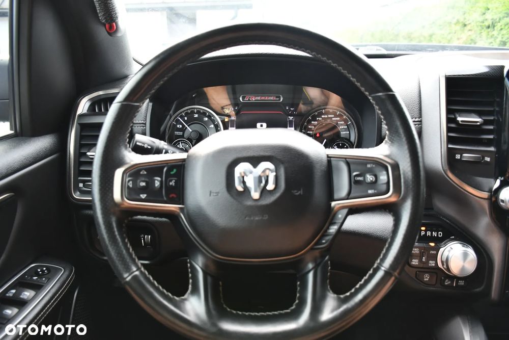 RAM 1500 Crew Cab Longhorn - 21