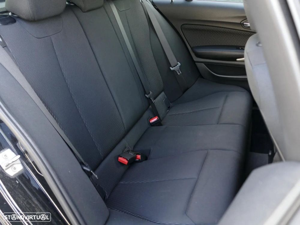 BMW 116 d Advantage - 34