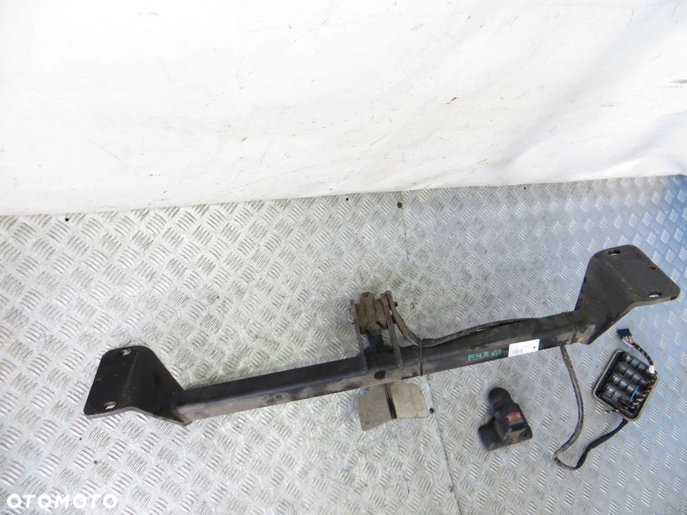 BMW X1 F48 HAK HOLOWNICZY 14- - 9