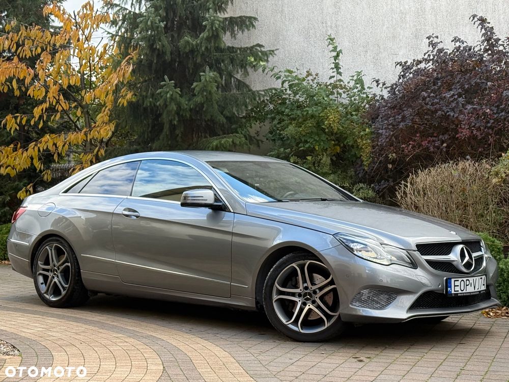 Mercedes-Benz Klasa E 220 CDI DPF Coupe BlueEFFICIENCY 7G-TRONIC Elegance - 3