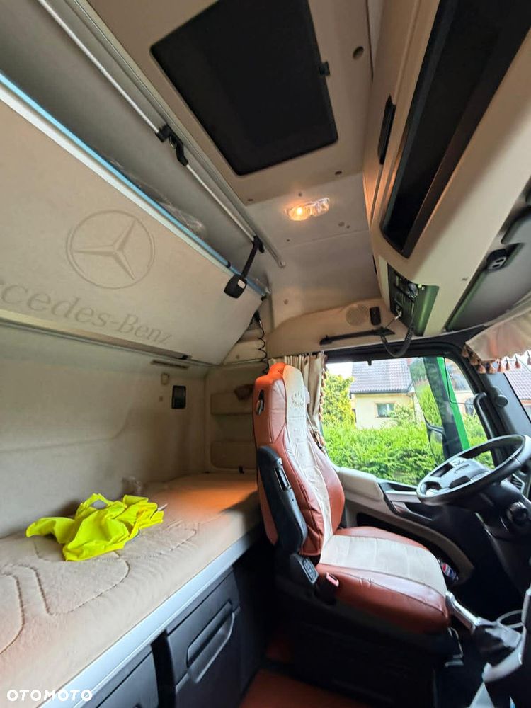 Mercedes-Benz Actros 1845 Big Space - 14