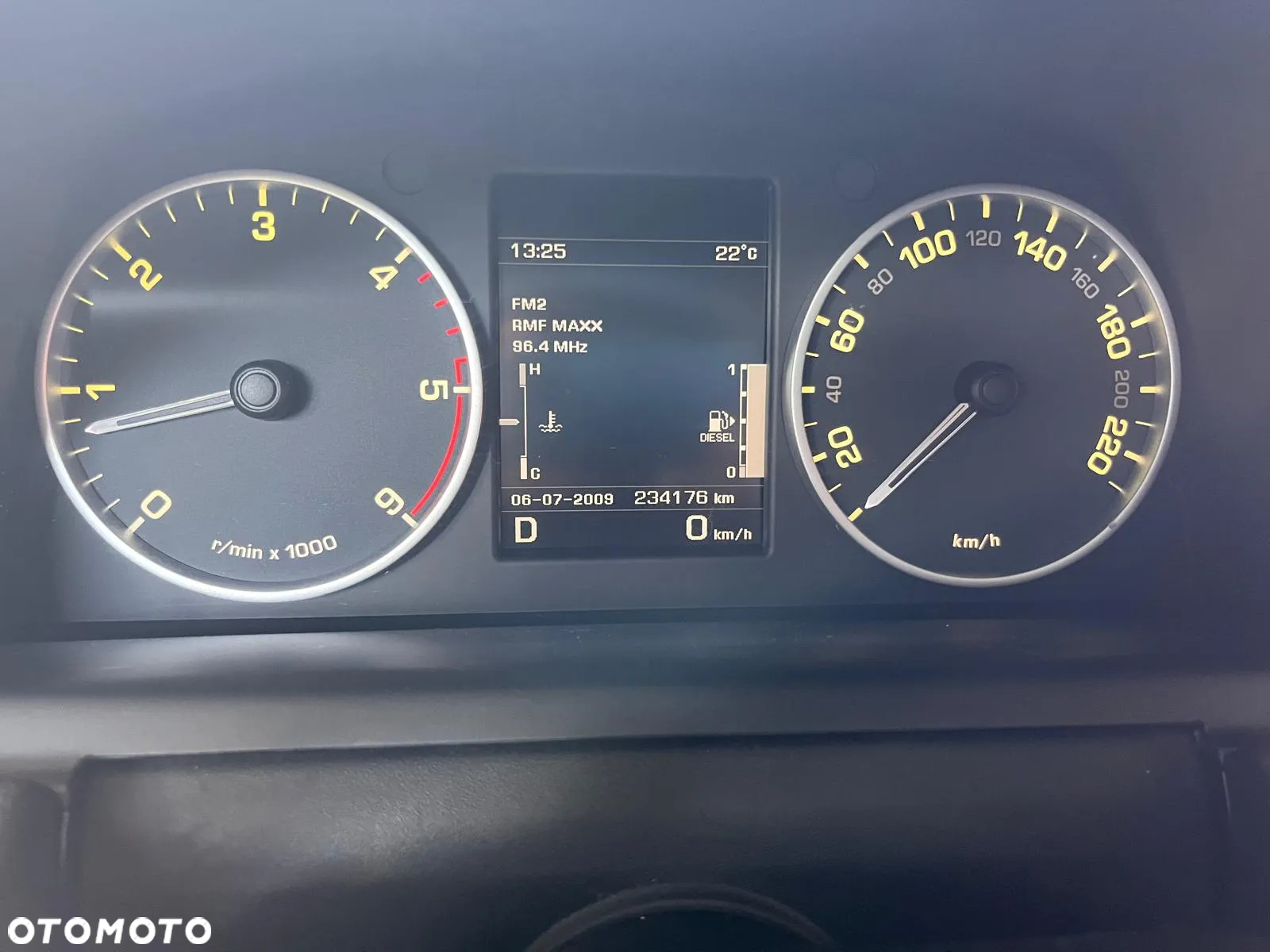 Land Rover Range Rover Sport S 3.0SD V6 HSE - 2
