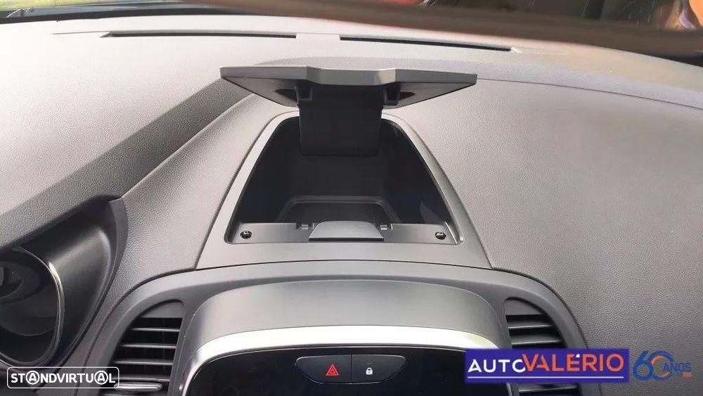 Renault Captur 1.5 dCi Exclusive - 21