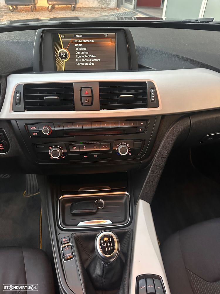 BMW 318 - 15