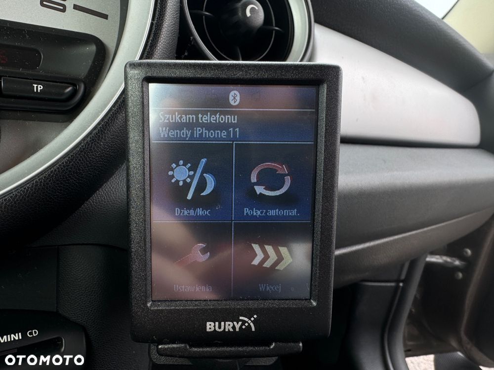 MINI ONE Brick Lane - 14