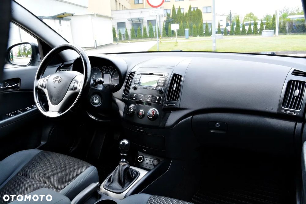 Hyundai i30 1.6 CRDi Blue Classic - 9
