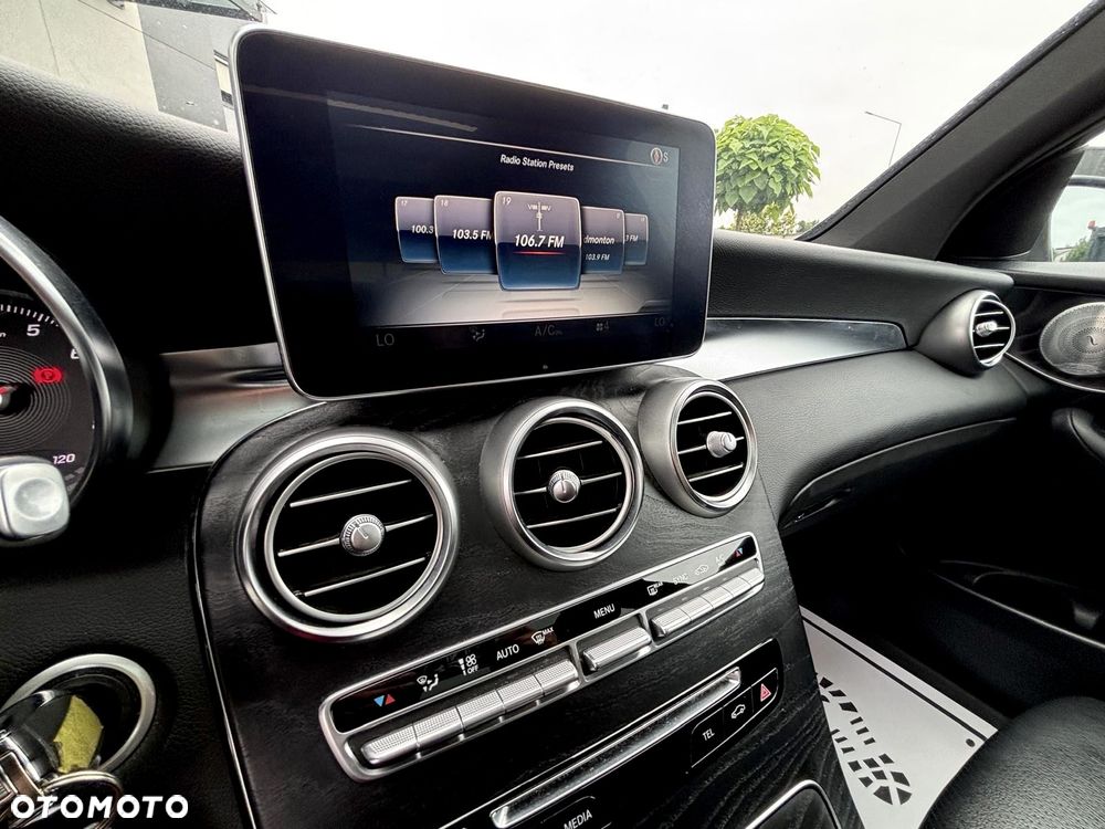 Mercedes-Benz GLC 300 4Matic 9G-TRONIC - 15