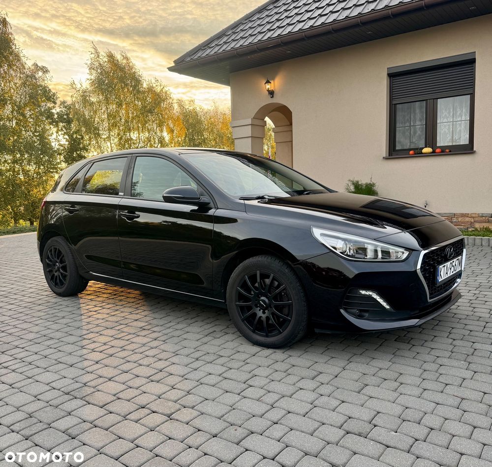 Hyundai i30 1.4 YES - 5