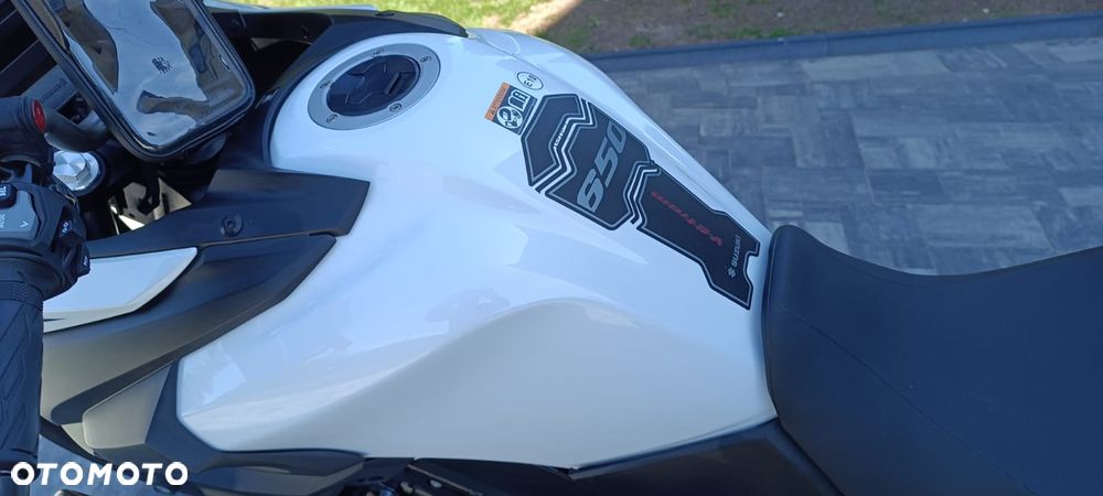 Suzuki V-STROM - 2