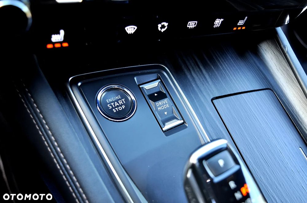Peugeot 508 225 e-EAT8 GT - 32