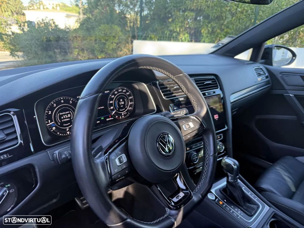 VW Golf 2.0 TSI R DSG - 24