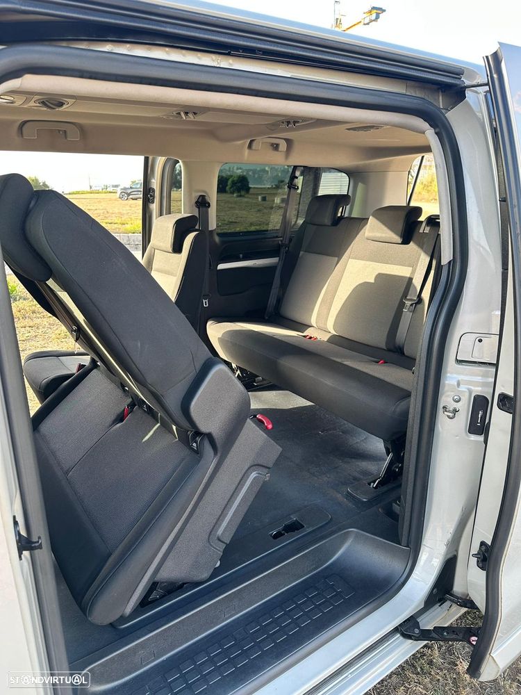 Peugeot Traveller 2.0 BlueHDi L3H1 Allure Long - 18