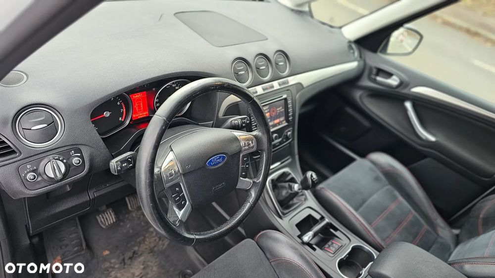 Ford Galaxy 1.6 T Platinium X (Ghia) - 18