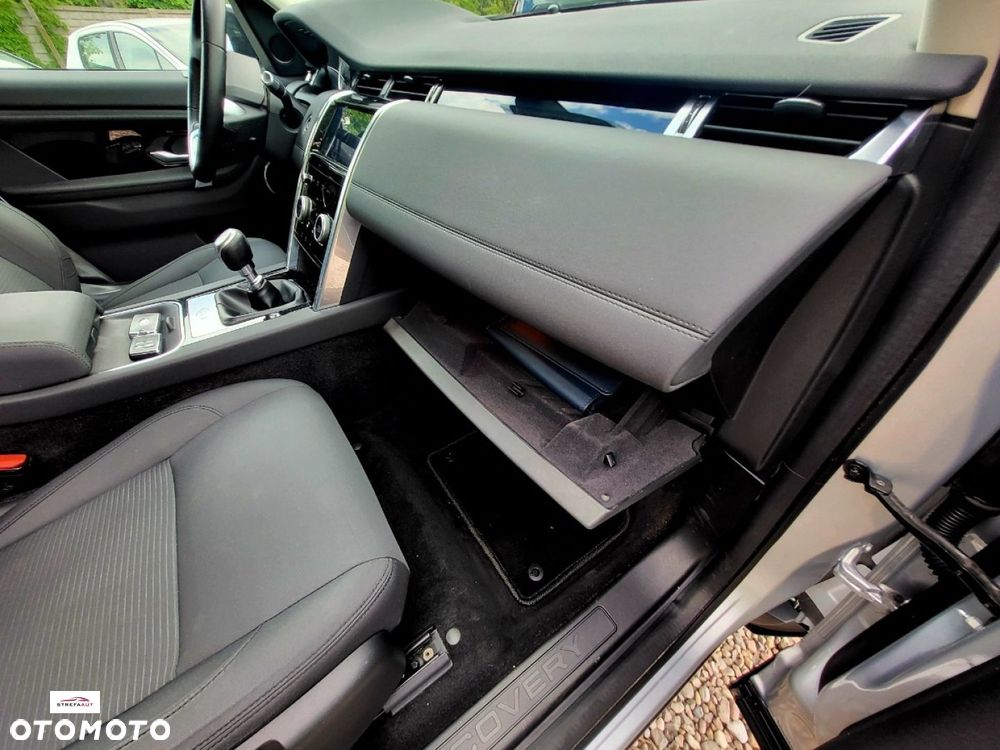 Land Rover Discovery Sport - 22