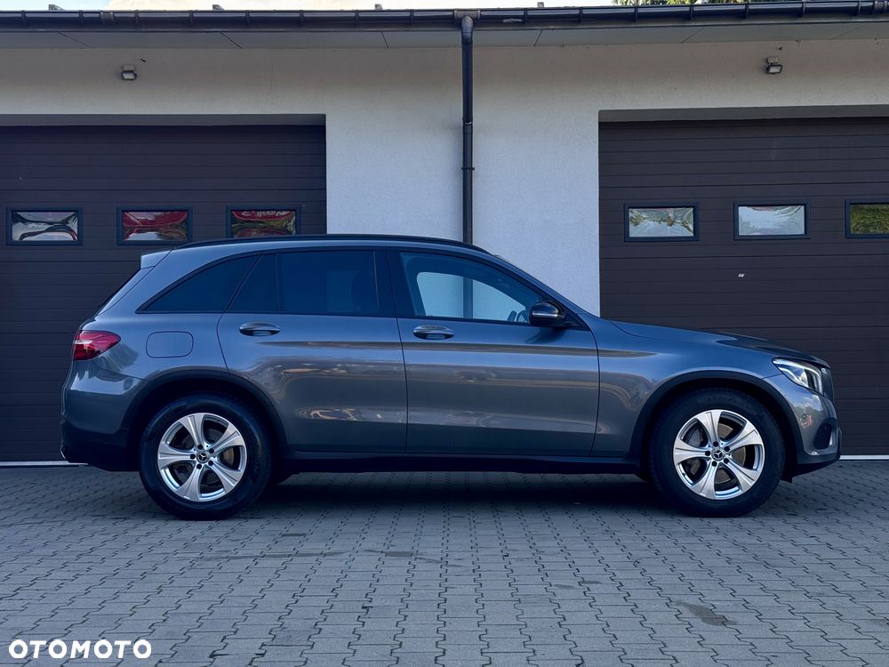Mercedes-Benz GLC 220 d 4Matic 9G-TRONIC - 8