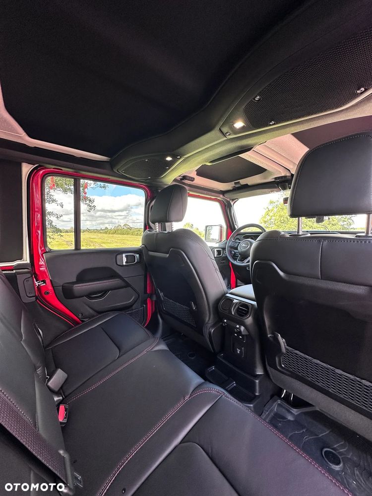 Jeep Wrangler Unlimited GME 2.0 Turbo Rubicon - 12