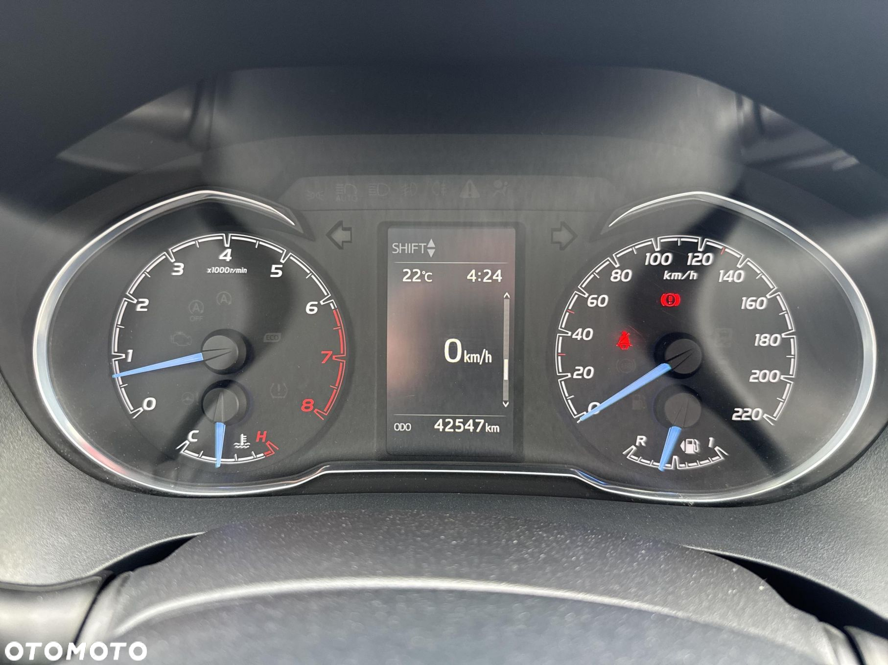 Toyota Yaris - 16