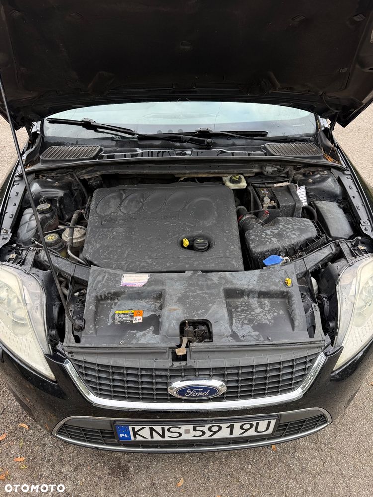 Ford Mondeo - 21