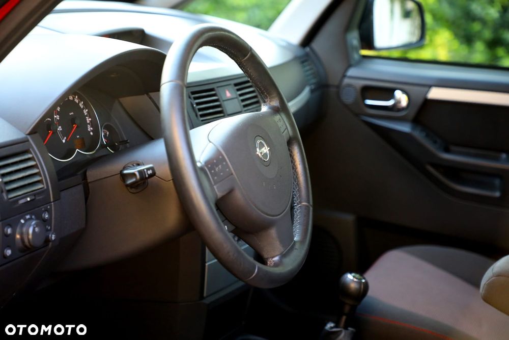 Opel Meriva - 11