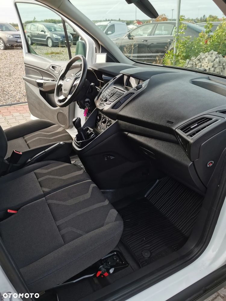 Ford Connect - 8