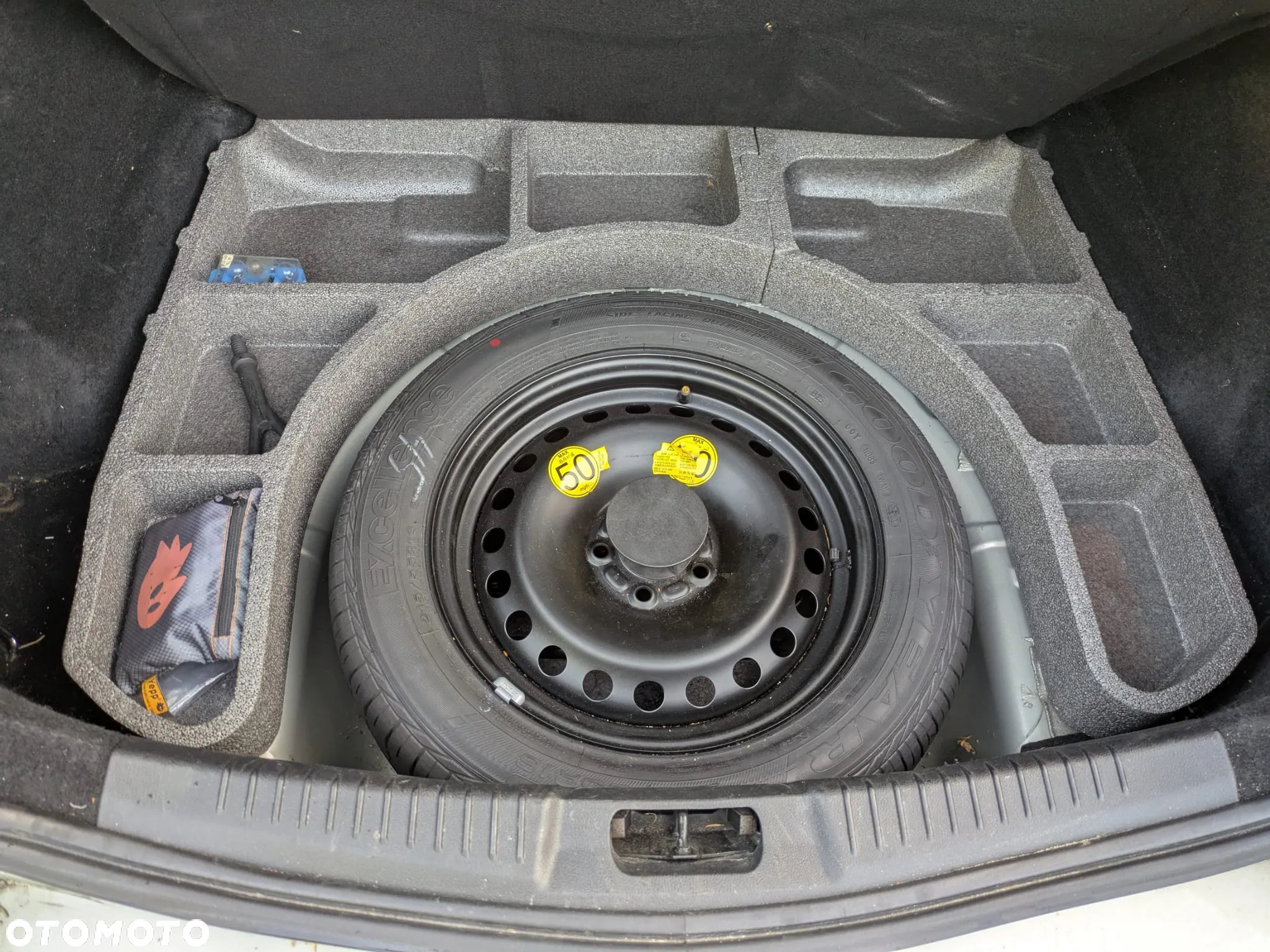 Ford Mondeo 2.0 Ghia - 17