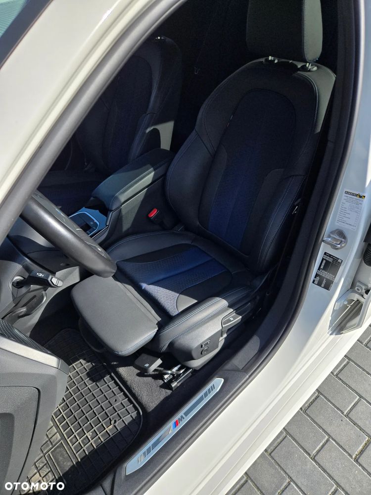 BMW Seria 1 118i M Sport - 24