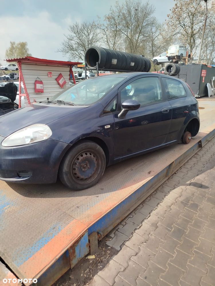 Fiat Grande Punto na części. - 2