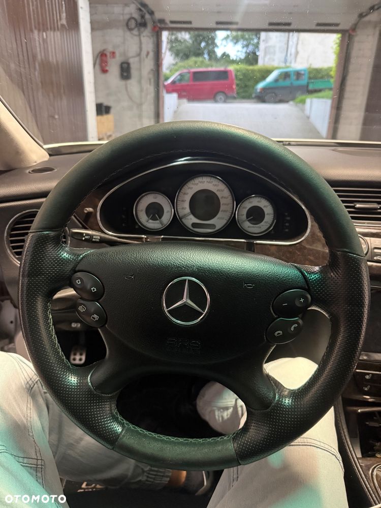 Mercedes-Benz CLS 500 - 15