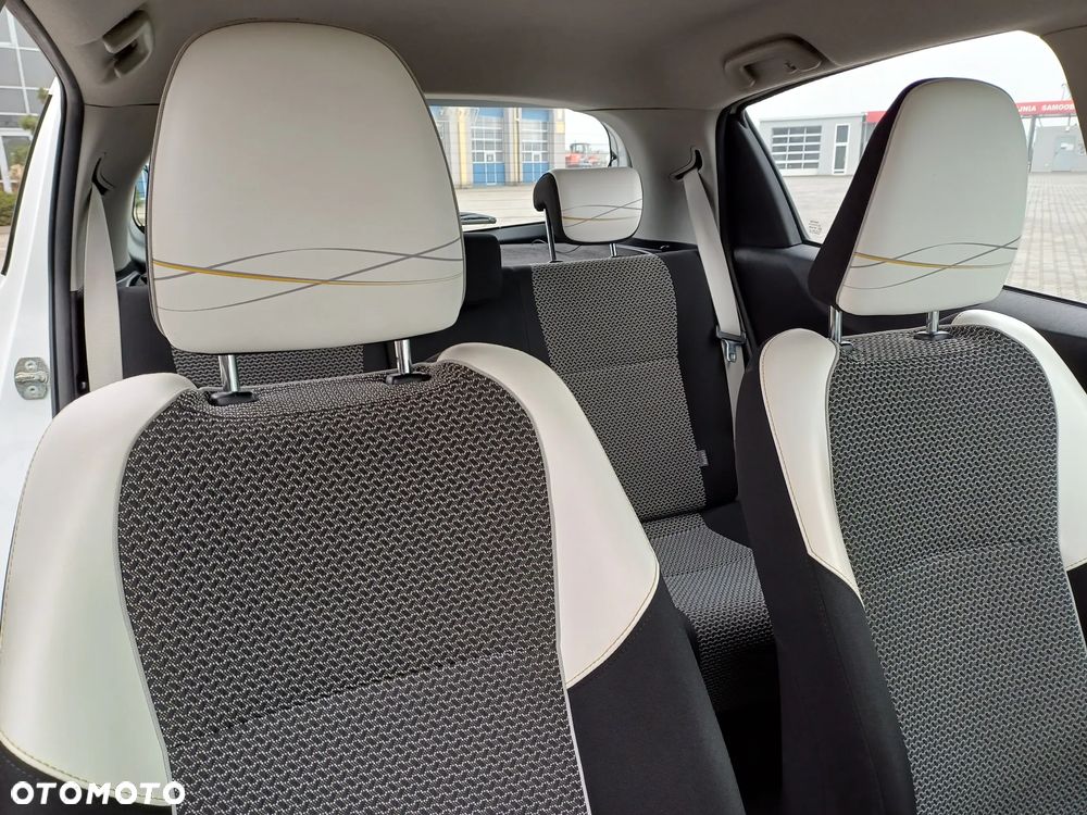 Toyota Yaris 1.33 Trend - 8