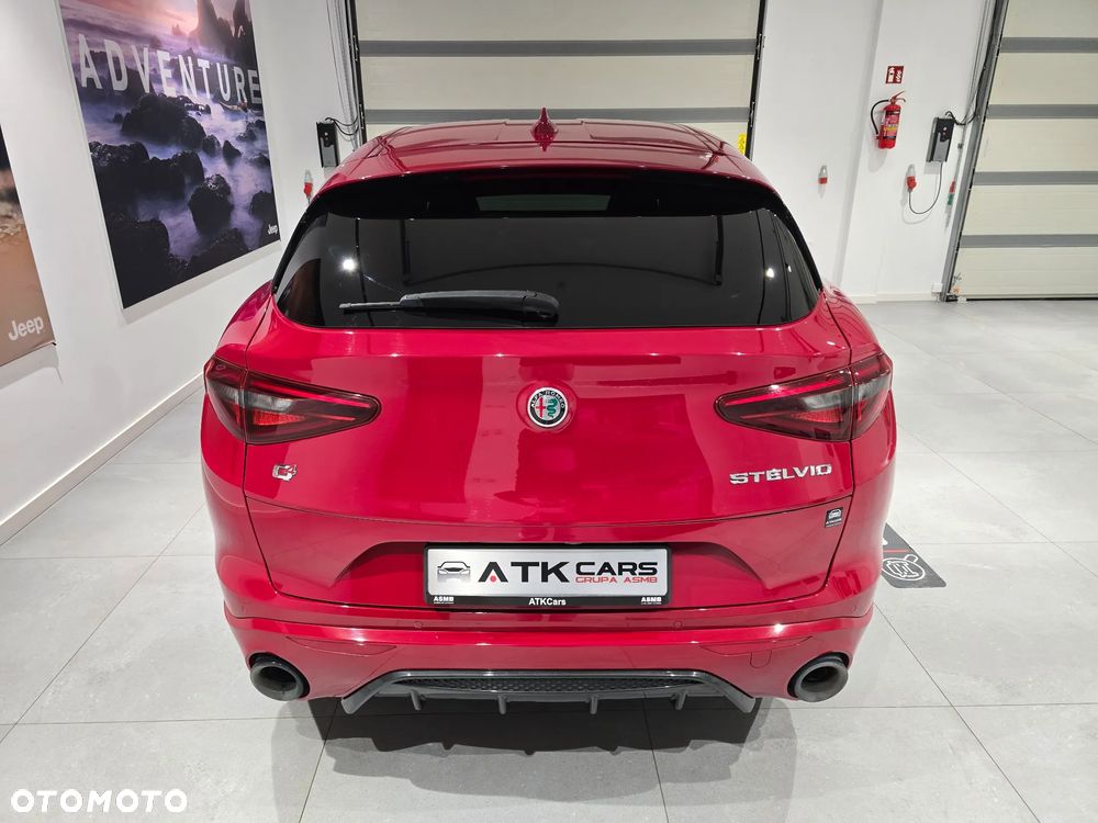 Alfa Romeo Stelvio 2.0 Turbo Veloce Q4 - 9