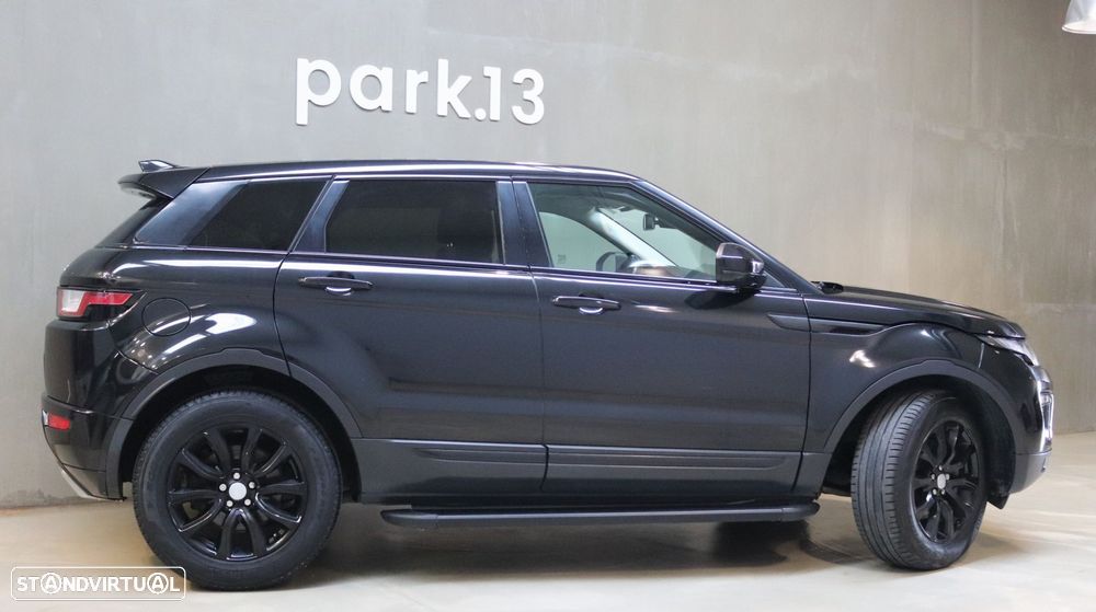 Land Rover Range Rover Evoque 2.0 D150 AWD HSE Auto - 3