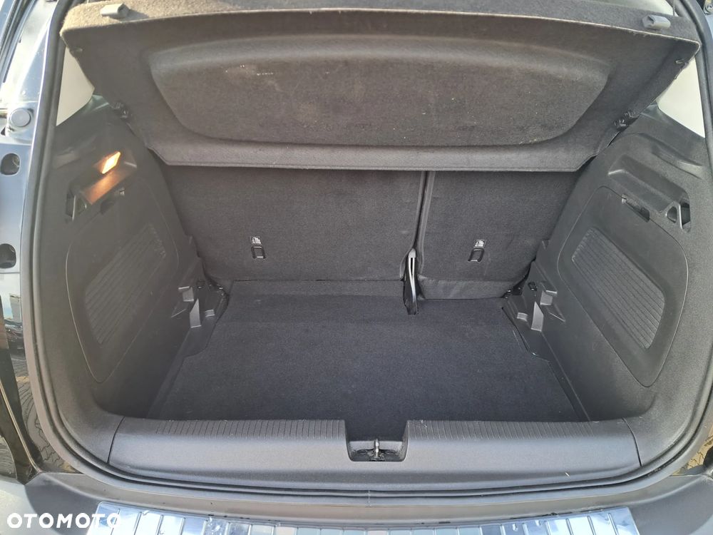 Opel Crossland - 14