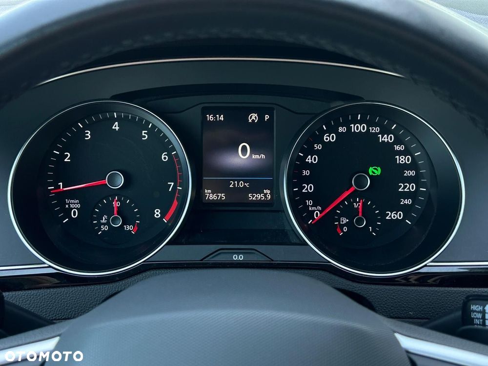 Volkswagen Passat 1.5 TSI EVO Business DSG - 24