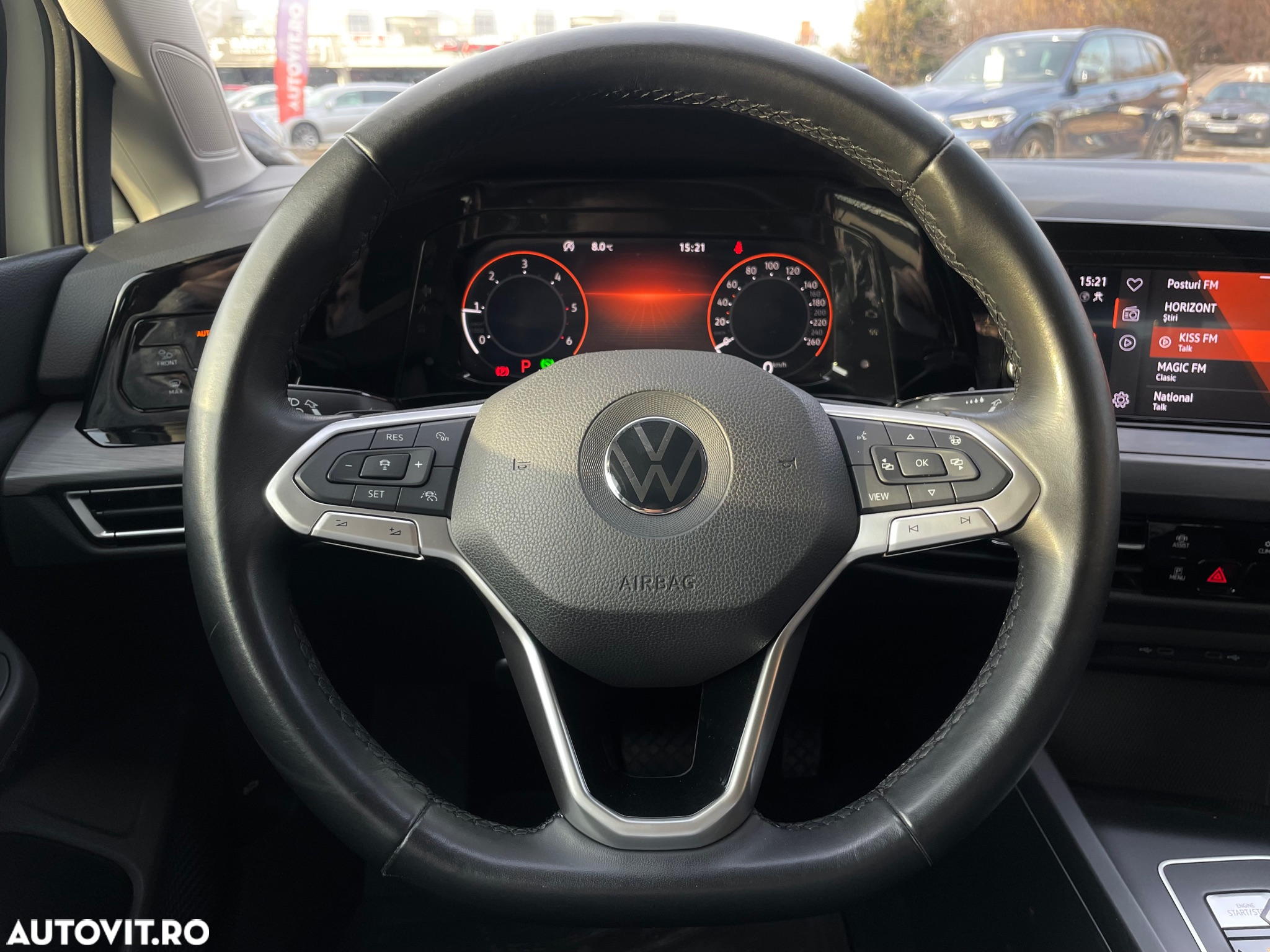 Volkswagen Golf 2.0 TDI DSG Style - 24