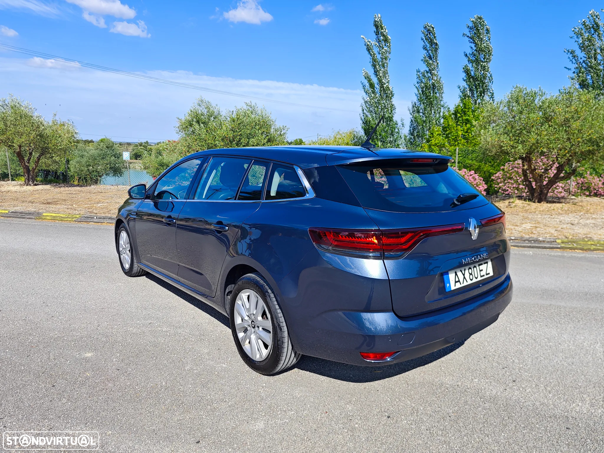 Renault Mégane Sport Tourer 1.5 Blue dCi Equilibre - 2