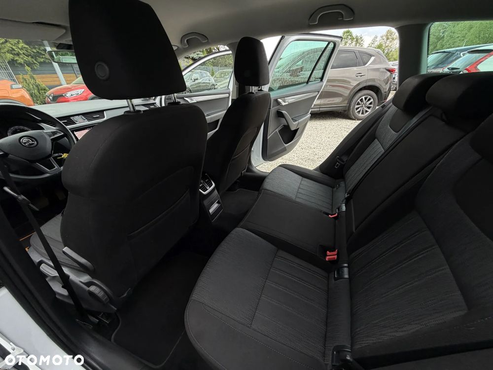Skoda Octavia 1.5 TSI ACT DSG Ambition - 21