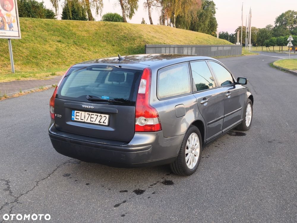 Volvo V50 - 4